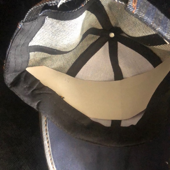 BB cap blue jean leather like trim - Picture 4 of 5